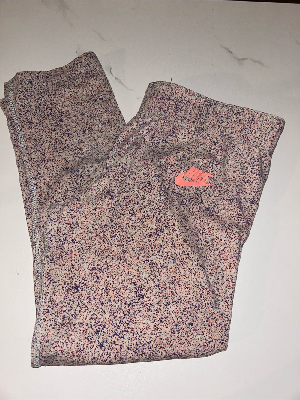3/$25 Nike | CAPRI Leggings
